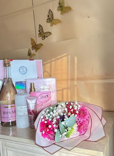 Gift Hamper - Image 2